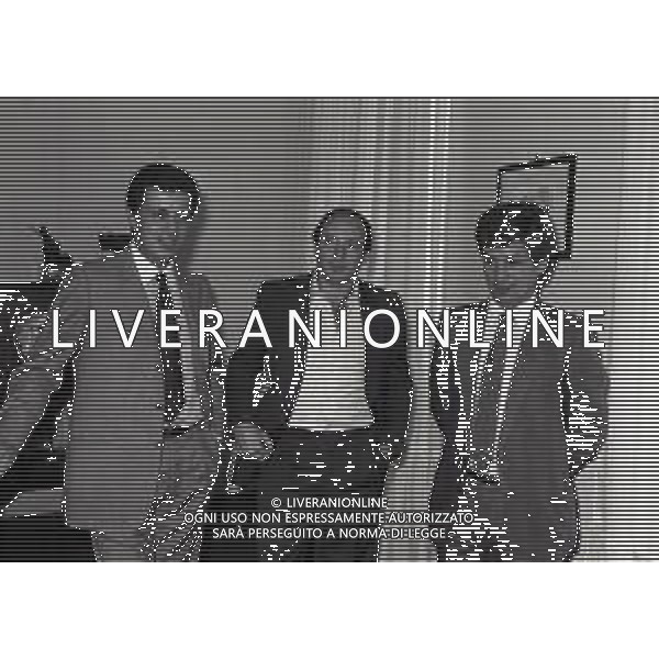 1981 TRIESTE PRESENTAZIONE DEL NUOVO ALLENATORE DELLA TRIESTINA CALCIO ADRIANO BUFFONI NELLA FOTO FRANCESCO JANICH RAFFAELE DE RIU\' CON ADRIANO BUFFONI AG ALDO LIVERANI SAS
