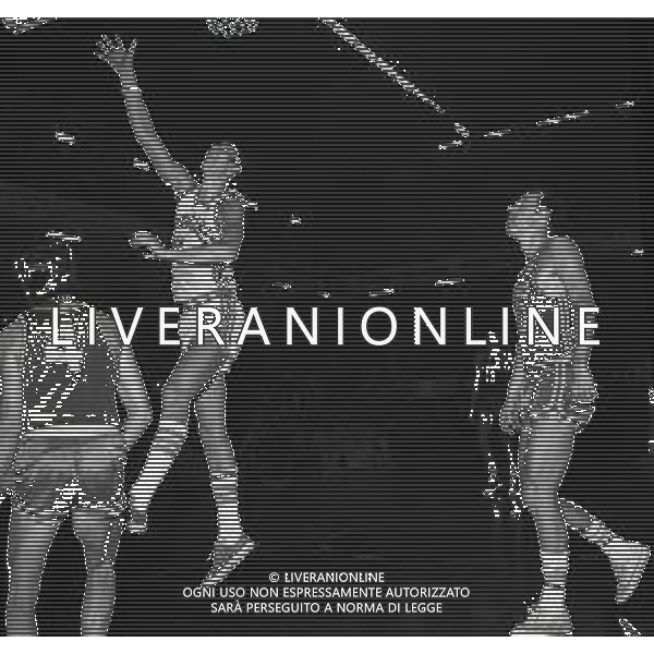 1974 MILANO CAMPIONATO DI BASKET INNOCENTI IGNIS NELLA FOTO VITTORIO FERRACINI AG ALDO LIVERANI SAS