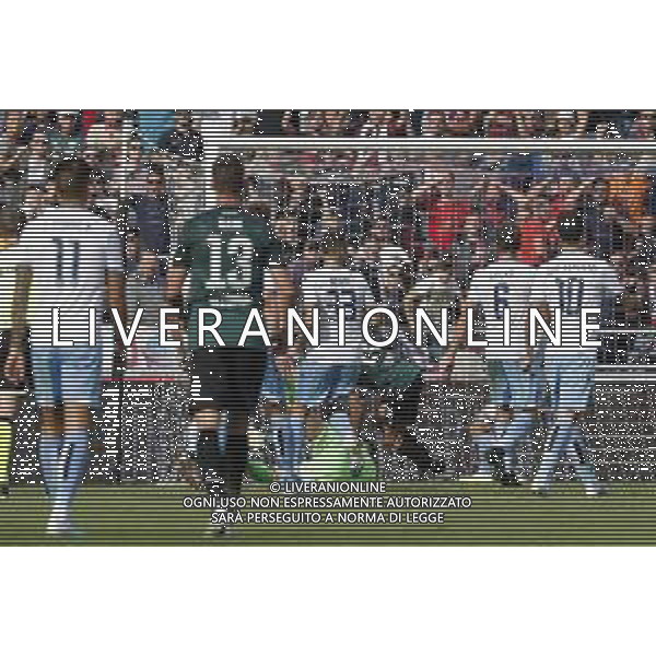 Bologna - Lazio Campionato di Calcio Serie A TIM 06/10/2019 nella foto: il gol di Palacio Rodrigo (Bologna f.c.) ©Claudio Zamagni/Agenzia Aldo Liverani goal Palacio Rodrigo (Bologna f.c.) during Italian Serie A soccer match between BOLOGNA F.C. and S.S. LAZIO at Renato Dall\'Ara Stadium in Bologna on October 06 2019 photo credit by Claudio Zamagni/Aldo Liverani Photo Agency / AGENZIA ALDO LIVERANI SAS