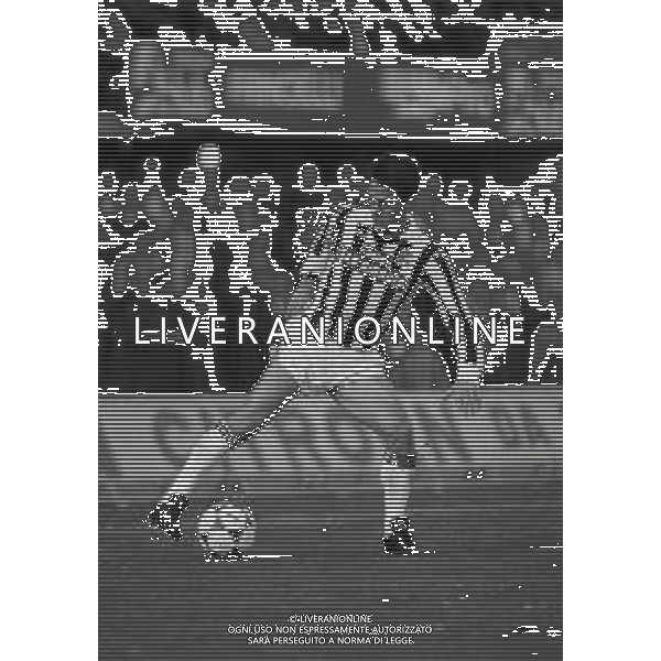 11-11-1984 FIRENZE-CAMPIONATO DI CALCIO SERIE A FIORENTINA ASCOLI 1-1 NELLA FOTO FRANCESCO VINCENZI AG ALDO LIVERANI SAS