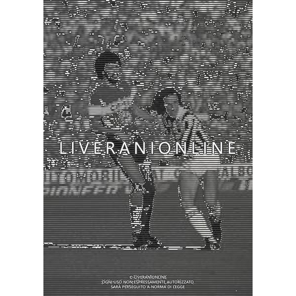 11-11-1984 FIRENZE-CAMPIONATO DI CALCIO SERIE A FIORENTINA ASCOLI 1-1 NELLA FOTO SOCRATES DIRCEU AG ALDO LIVERANI SAS