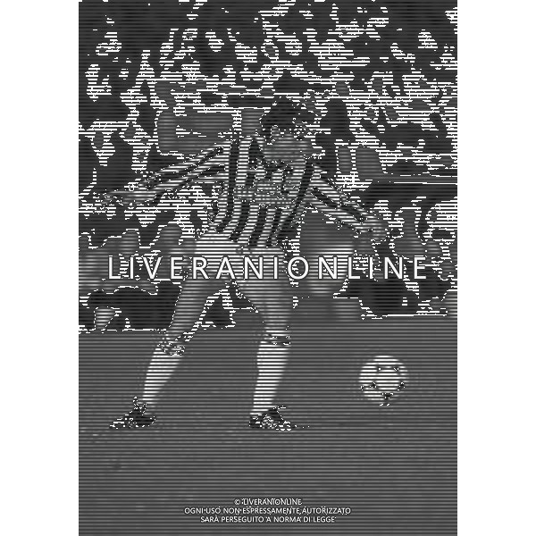 11-11-1984 FIRENZE-CAMPIONATO DI CALCIO SERIE A FIORENTINA ASCOLI 1-1 NELLA FOTO DIRCEU AG ALDO LIVERANI SAS