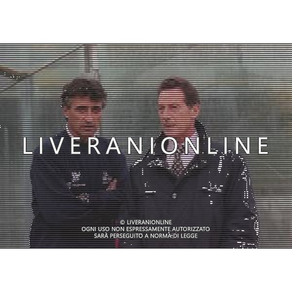 04-10-1998 BERGAMO-CAMPIONATO DI CALCIO SERIE C1 ALZANO VIRESCIT-PADOVA NELLA FOTO CLAUDIO FOSCARINI ALLENATORE ALZANO VIRESCIT CON IL PRESIDENTE ALZANO VIRESCIT FRANCO MOROTTI AG ALDO LIVERANI SAS
