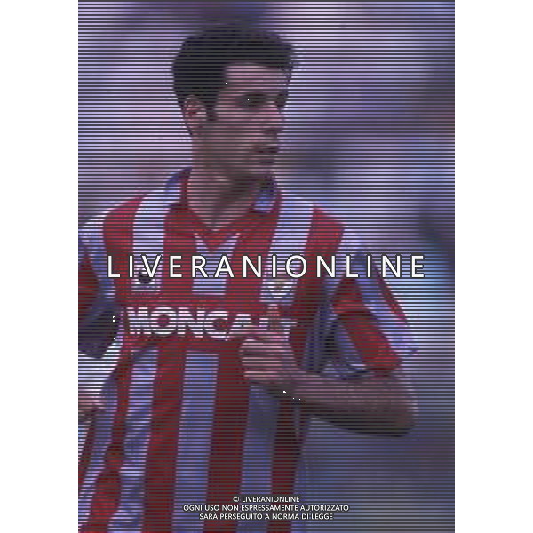 RETROSPETTIVA ANDREA TENTONI CALCIATORE NELLA FOTO ANDREA TENTONI CON LA MAGLIA DELLA CREMONESE CALCIO AG ALDO LIVERANI SAS