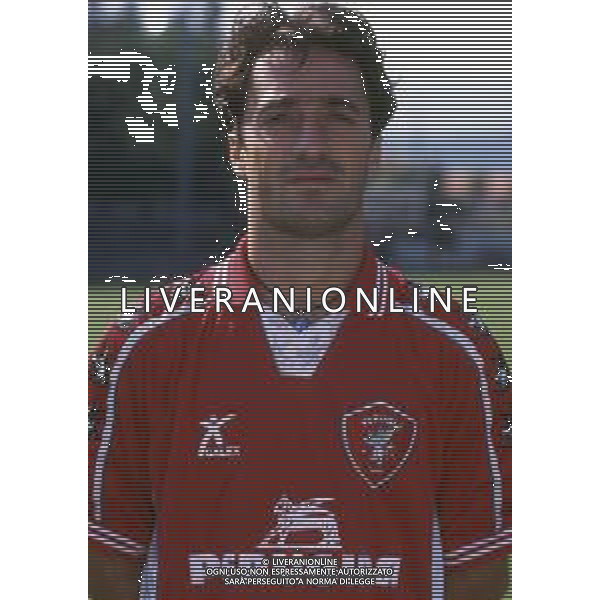 RETROSPETTIVA DAVIDE TENTONI CALCIATORE NELLA FOTO DAVIDE TENTONI CON LA MAGLIA DEL PERUGIA CALCIO AG ALDO LIVERANI SAS