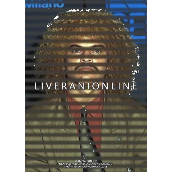 RETROSPETTIVA VALDERRAMA CARLOS CALCIATORE NELLA FOTO VALDERRAMA CARLOS CON LA MAGLIA DELLA NAZIONALE DELLA COLOMBIA AG ALDO LIVERANI SAS