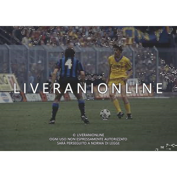 RETROSPETTIVA VOLPATI DOMENICO CALCIATORE NELLA FOTO DOMENICO VOLPATI CON LA MAGLIA DEL VERONA CALCIO AG ALDO LIVERANI SAS