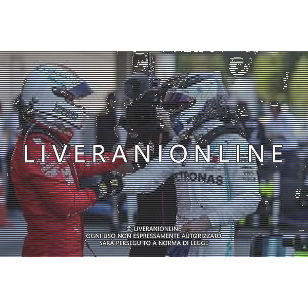 Sebastian Vettel (GER), Scuderia Ferrari and Valtteri Bottas (FIN), Mercedes AMG F1 13.10.2019. Formula 1 World Championship, Rd 17, Japanese Grand Prix, Suzuka, Japan, Race Day. AG ALDO LIVERANI SAS-ONLY ITALY