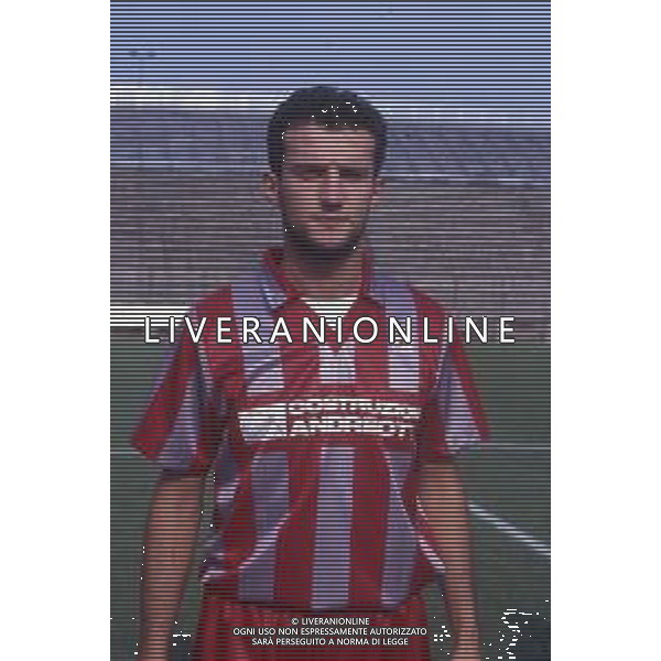RETROSPETTIVA GIUSEPPE FAVALLI CALCIATORE 1991-1992 NELLA FOTO FAVALLI GIUSEPPE CON LA MAGLIA DELLA CREMONESE CALCIO AG ALDO LIVERANI SAS