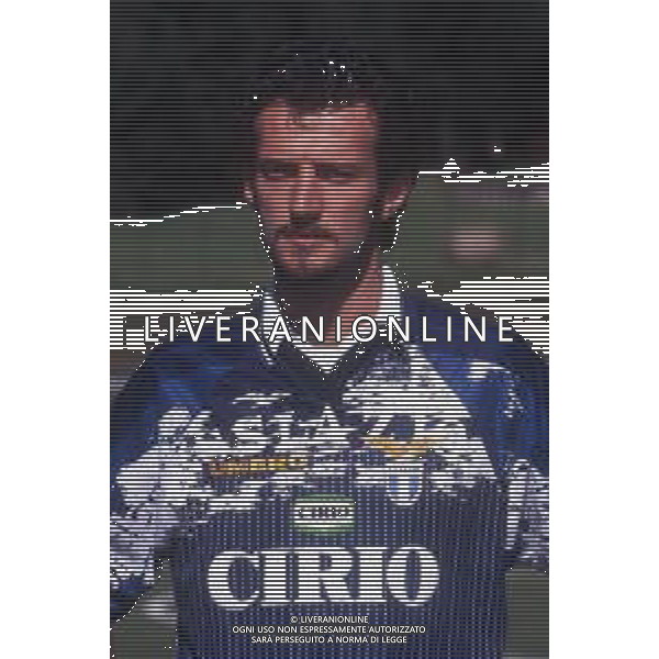 RETROSPETTIVA GIUSEPPE FAVALLI CALCIATORE NELLA FOTO FAVALLI GIUSEPPE CON LA MAGLIA DELLA LAZIO CALCIO AG ALDO LIVERANI SAS