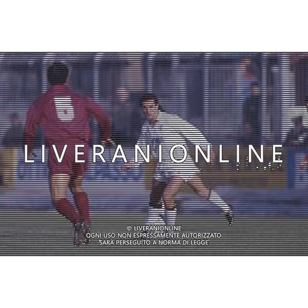RETROSPETTIVA ANTONIO RIZZOLO CALCIATORE 1991-1992 NELLA FOTO ANTONIO RIZZOLO CON LA MAGLIA DEL PALERMO CALCIO AG ALDO LIVERANI SAS