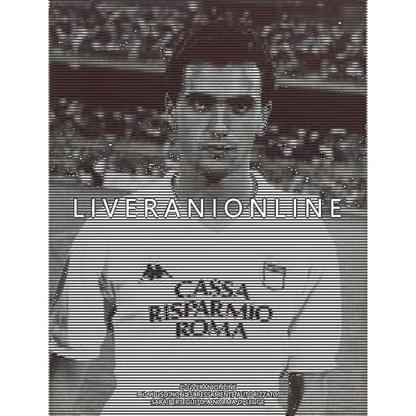 RETROSPETTIVA ANTONIO RIZZOLO CALCIATORE NELLA FOTO ANTONIO RIZZOLO CON LA MAGLIA DELLA LAZIO CALCIO AG ALDO LIVERANI SAS