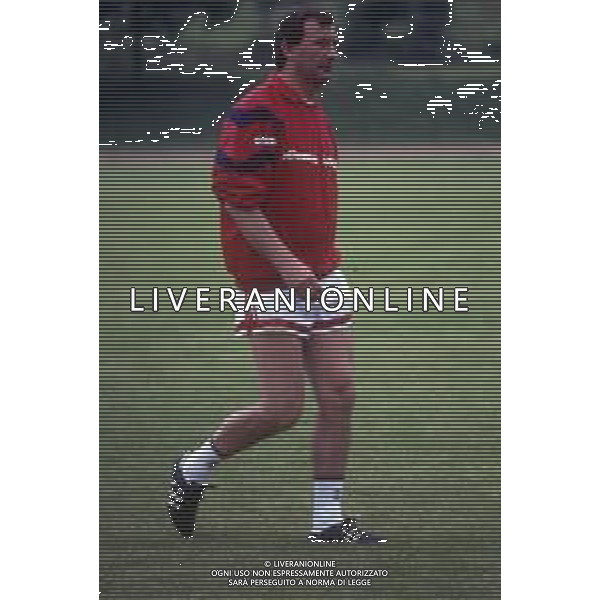 RETROSPETTIVA GAETANO SALVEMINI ALLENATORE NELLA FOTO GAETANO SALVEMINI ALLENATORE BARI CALCIO AG ALDO LIVERANI SAS