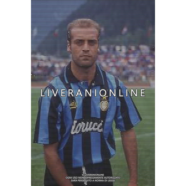RETROSPETTIVA FRANCESCO DELL\'ANNO CALCIATORE NELLA FOTO FRANCESCO DELL\'ANNO CON LA MAGLIA DELL\'INTER AG ALDO LIVERANI SAS