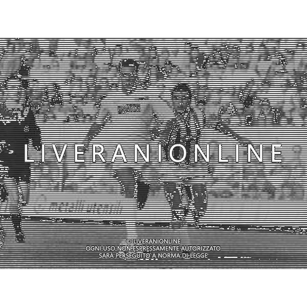 RETROSPETTIVA FRANCESCO DELL\'ANNO CALCIATORE NELLA FOTO FRANCESCO DELL\'ANNO CON LA MAGLIA DELLA LAZIO CALCIO AG ALDO LIVERANI SAS