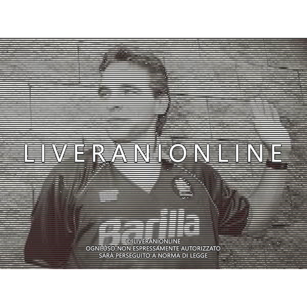 RETROSPETTIVA THOMAS HASSLER CALCIATORE 1991-1992 NELLA FOTO THOMAS HASSLER CON LA MAGLIA DELLA ROMA CALCIO AG ALDO LIVERANI SAS