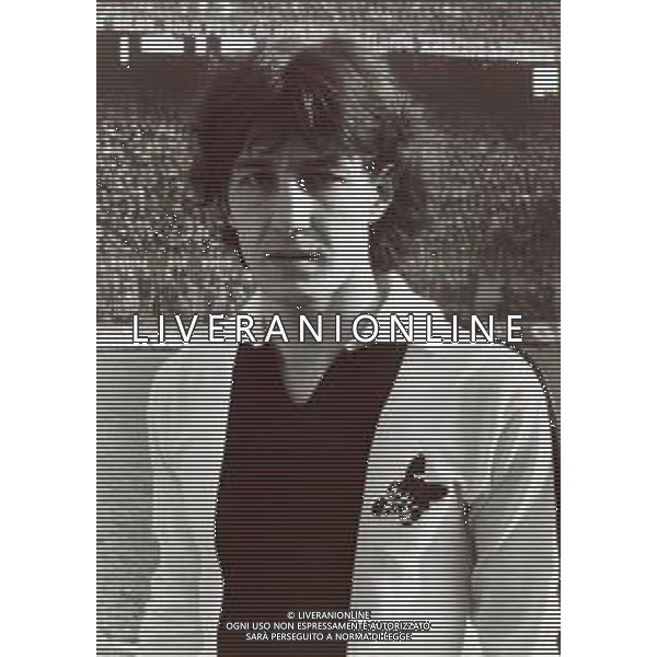 RETROSPETTIVA NICOLA ZANONE CALCIATORE NELLA FOTO NICOLA ZANONE CON LA MAGLIA DELL\'UDINESE AG ALDO LIVERANI SAS