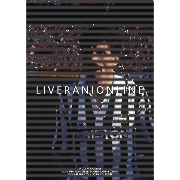 RETROSPETTIVA LUCIANO FAVERO CALCIATORE NELLA FOTO LUCIANO FAVERO CON LA MAGLIA DELLA JUVENTUS CALCIO AG ALDO LIVERANI SAS