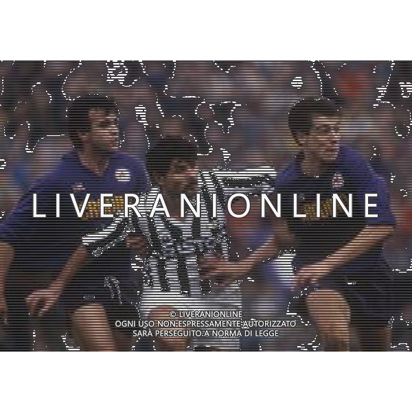 RETROSPETTIVA LUCIANO FAVERO CALCIATORE NELLA FOTO LUCIANO FAVERO CON LA MAGLIA DELLA JUVENTUS CALCIO AG ALDO LIVERANI SAS