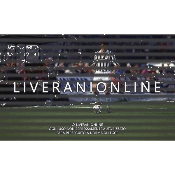 RETROSPETTIVA LUCIANO FAVERO CALCIATORE NELLA FOTO LUCIANO FAVERO CON LA MAGLIA DELLA JUVENTUS CALCIO AG ALDO LIVERANI SAS