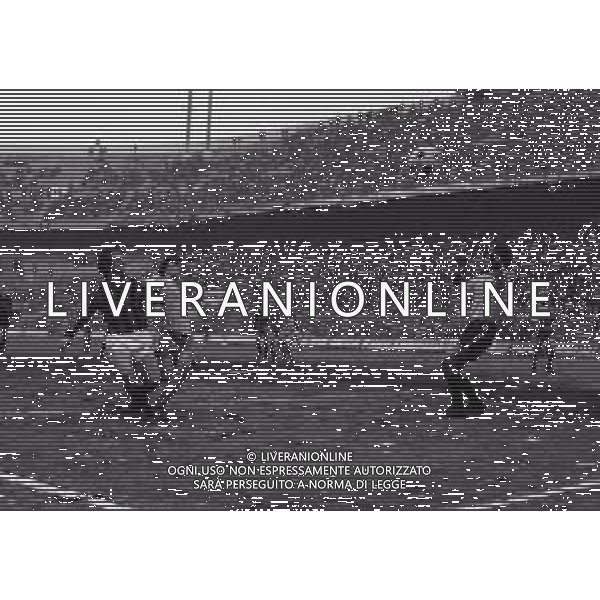 15-02-1981 MILANO-CAMPIONATO DI CALCIO SERIE B MILAN VARESE 1-0 NELLA FOTO FRANCESCO VINCENZI E MICHELANGELO RAMPULLA AG ALDO LIVERANI SAS