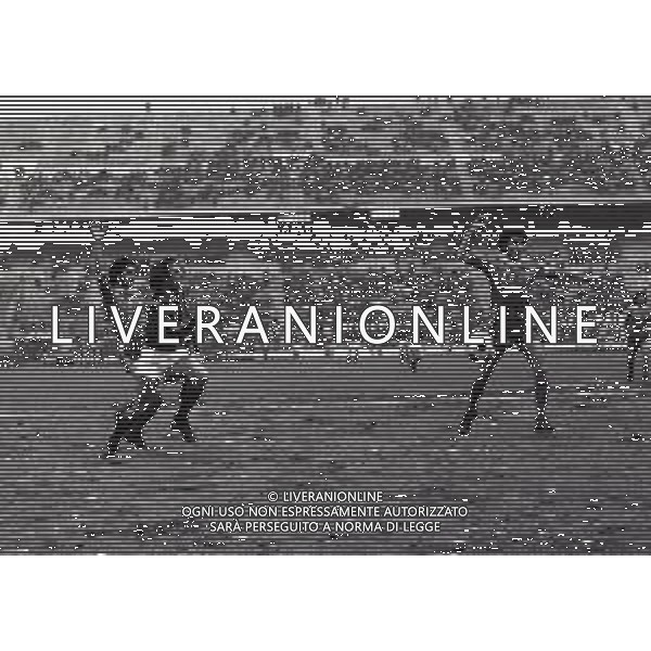 15-02-1981 MILANO-CAMPIONATO DI CALCIO SERIE B MILAN VARESE 1-0 NELLA FOTO LORENZO MINOIA AG ALDO LIVERANI SAS