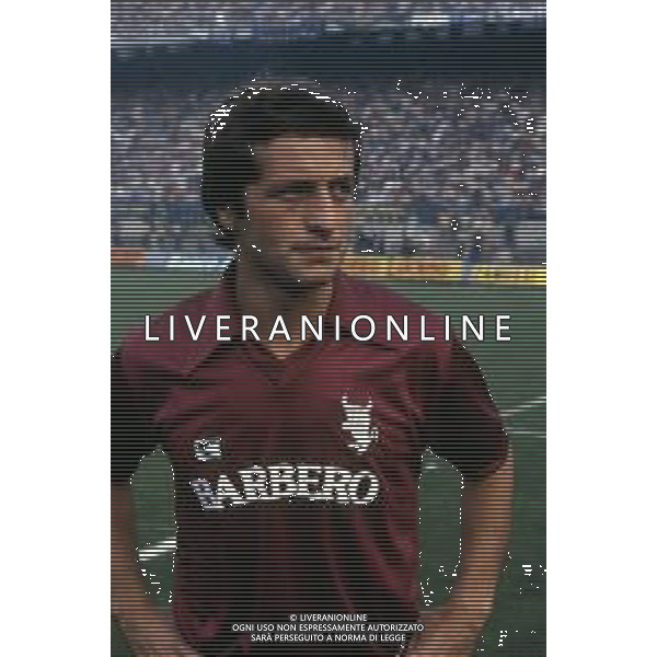RETROSPETTIVA GIUSEPPE DOSSENA CALCIATORE 1981 NELLA FOTO GIUSEPPE DOSSENA CON LA MAGLIA DEL TORINO CALCIO AG ALDO LIVERANI SAS