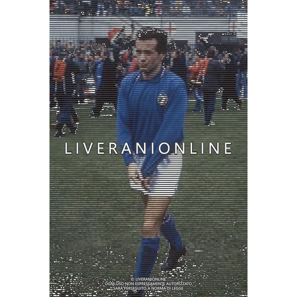 RETROSPETTIVA GIUSEPPE DOSSENA CALCIATORE 1986-1987 NELLA FOTO GIUSEPPE DOSSENA CON LA MAGLIA DELLA NAZIONALE ITALIANA AG ALDO LIVERANI SAS