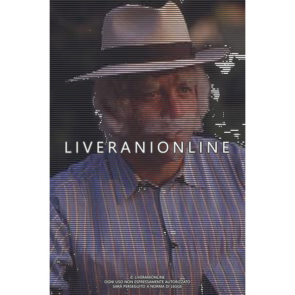 RETROSPETTIVA GIUSEPPE DOSSENA CALCIATORE 1989-1990 NELLA FOTO GIUSEPPE DOSSENA AG ALDO LIVERANI SAS