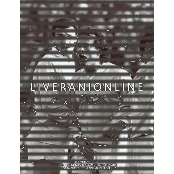 RETROSPETTIVA GIUSEPPE DOSSENA CALCIATORE NELLA FOTO GIUSEPPE DOSSENA CON LA MAGLIA DELL\'UDINESE CALCIO AG ALDO LIVERANI SAS