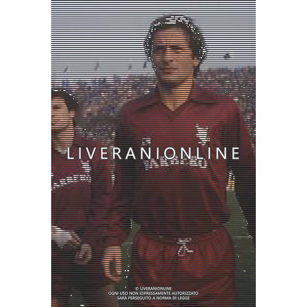 RETROSPETTIVA GIUSEPPE DOSSENA CALCIATORE NELLA FOTO GIUSEPPE DOSSENA CON LA MAGLIA DEL TORINO CALCIO AG ALDO LIVERANI SAS