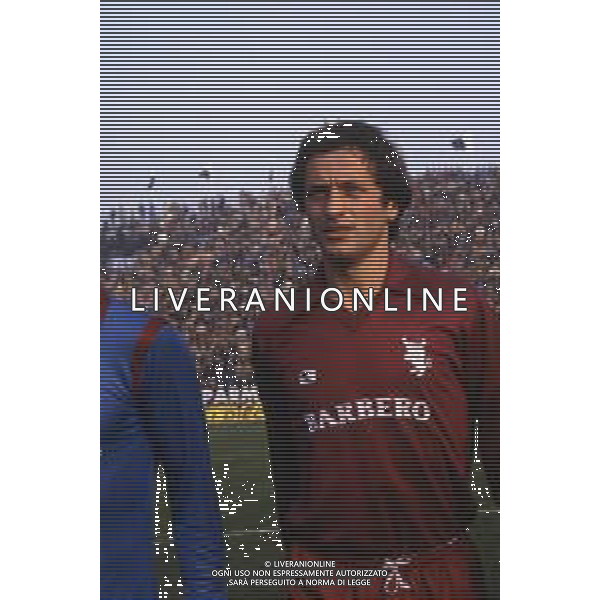 RETROSPETTIVA GIUSEPPE DOSSENA CALCIATORE NELLA FOTO GIUSEPPE DOSSENA CON LA MAGLIA DEL TORINO CALCIO AG ALDO LIVERANI SAS