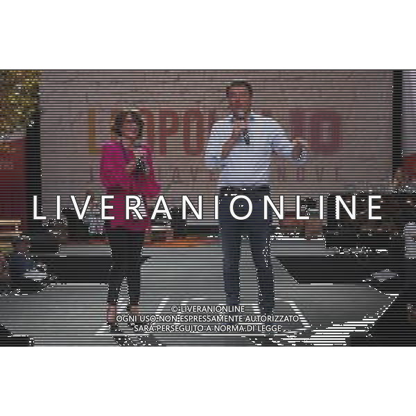 Firenze 19.10.2019 - Leopolda 10a Edizione Italia ventinove Presentazione del nuovo Partito di Matteo Renzi Italia Viva - nella foto: Matteo Renzi e Elena Bonetti Ministro per le Pari Opportunità e la Famiglia ©Claudio Zamagni/Agenzia Aldo Liverani