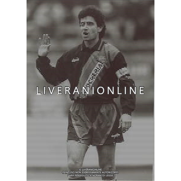 RETROSPETTIVA FRANCESCO ROMANO CALCIATORE NELLA FOTO FRANCESCO ROMANO CON LA MAGLIA DEL VENEZIA CALCIO AG ALDO LIVERANI SAS