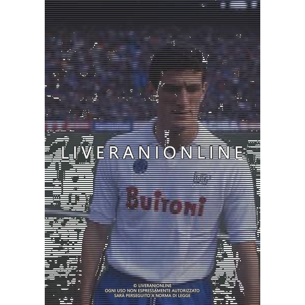 RETROSPETTIVA CIRO FERRARA CALCIATORE NELLA FOTO CIRO FERRARA CON LA MAGLIA DEL NAPOLI CALCIO AG ALDO LIVERANI SAS