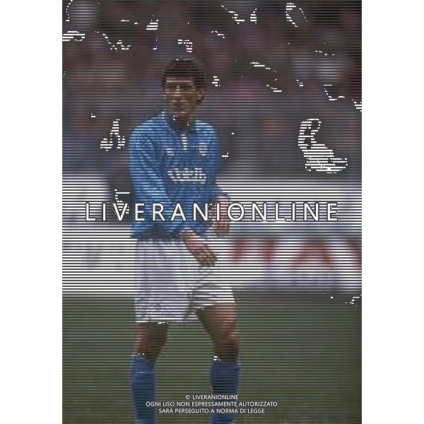 RETROSPETTIVA CIRO FERRARA CALCIATORE NELLA FOTO CIRO FERRARA CON LA MAGLIA DEL NAPOLI CALCIO AG ALDO LIVERANI SAS