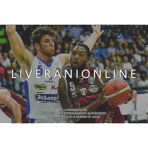 Campionato di Basket Serie A 2019/2020 Treviso, Italia 19/10/2019 De Longhi Treviso Basket-Umana Reyer Venezia Nella foto: Aleksej Nikolic del De Longhi Treviso e Julyan STONE dell¬¥ Umana Reyer Venezia FOTO ALESSIO MARINI-AG ALDO LIVERANI SAS