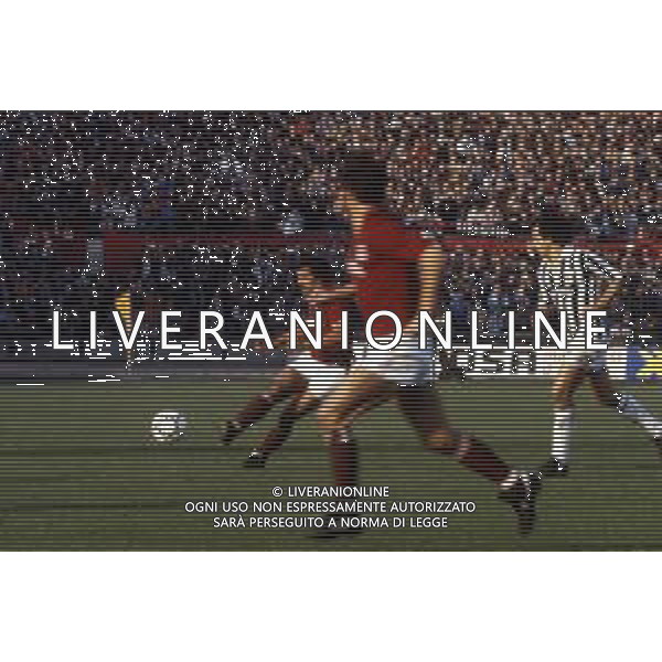 RETROSPETTIVA JUNIOR CALCIATORE NELLA FOTO JUNIOR CON LA MAGLIA DEL TORINO CALCIO AG ALDO LIVERANI SAS