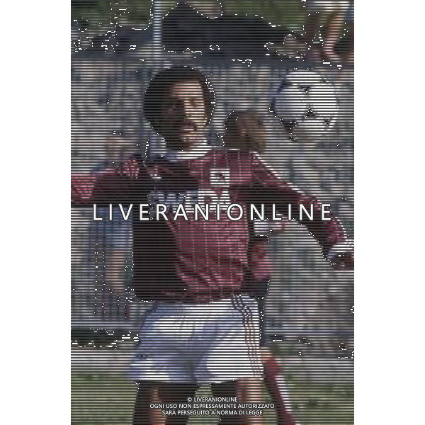 RETROSPETTIVA JUNIOR CALCIATORE NELLA FOTO JUNIOR CON LA MAGLIA DEL TORINO CALCIO AG ALDO LIVERANI SAS