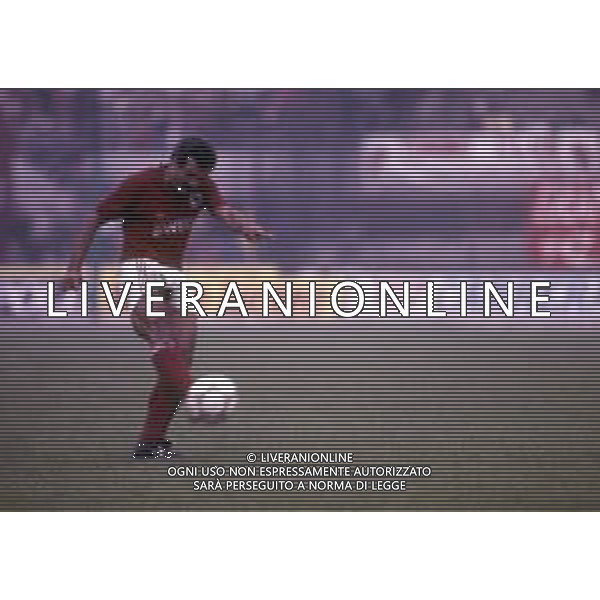 RETROSPETTIVA JUNIOR CALCIATORE NELLA FOTO JUNIOR CON LA MAGLIA DEL TORINO CALCIO AG ALDO LIVERANI SAS