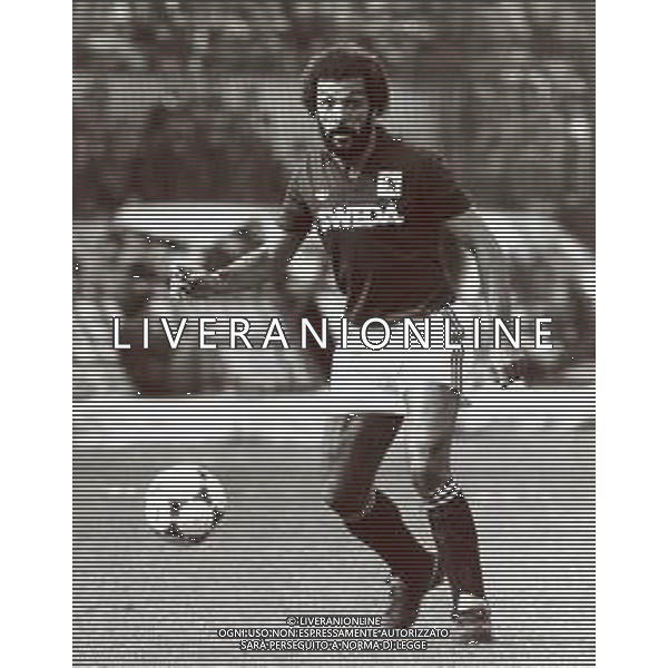 RETROSPETTIVA JUNIOR CALCIATORE NELLA FOTO JUNIOR CON LA MAGLIA DEL TORINO CALCIO AG ALDO LIVERANI SAS