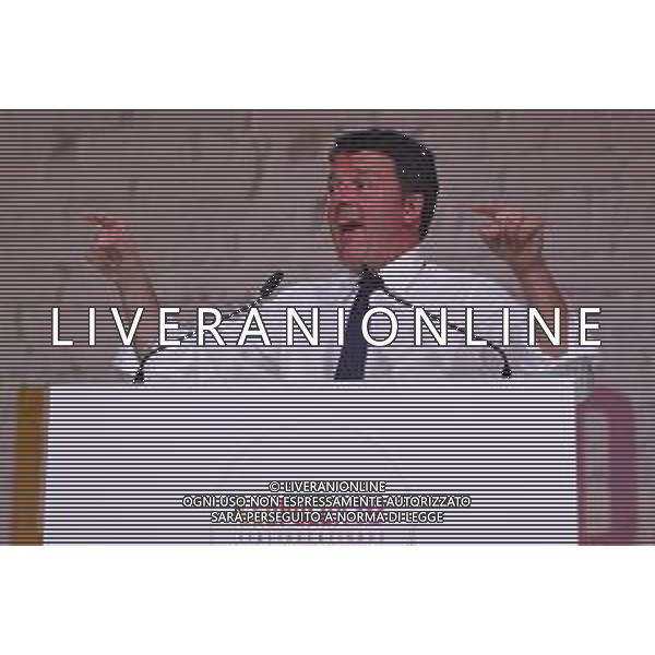 Firenze 20.10.2019 - Leopolda 10a Edizione Italia ventinove Presentazione del nuovo Partito di Matteo Renzi Italia Viva - nella foto: il senatore Matteo Renzi sul palco della Leopolda ©Claudio Zamagni/Agenzia Aldo Liverani