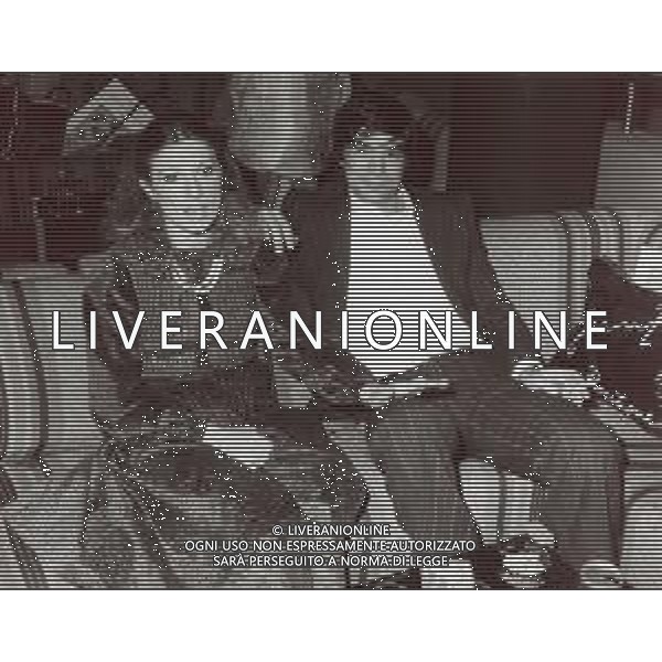 RETROSPETTIVA ANTONIO JULIANO CALCIATORE E DIRIGENTE SPORTIVO NELLA FOTO ANTONIO JULIANO CON LA MOGLIE AG ALDO LIVERANI SAS