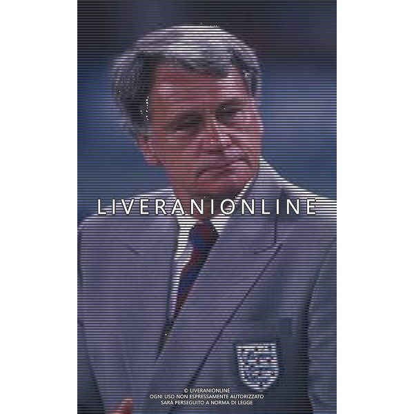 RETROSPETTIVA BOBBY ROBSON ALLENATORE NELLA FOTO BOBBY ROBSON ALLENATORE NAZIONALE INGHILTERRA AG ALDO LIVERANI SAS