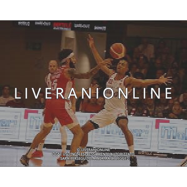 Grissin Bon REGGIANA - PISTOIA CAMPIONATO LEGA BASKET SERIE A - REGGIO EMILIA 20.10.2019 NELLA FOTO TERRAN PETTEWAY E JOSH OWENS ©/AGENZIA ALDO LIVERANI Sas