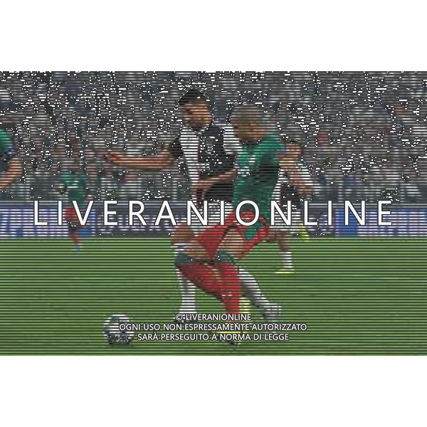Torino 22.10.2019 Stadio Allianz Stadium Juventus vs Lokomotiv Mosca Gruppo D Giornata 3 di 6 ©Falzone/Agenzia Aldo Liverani Nella foto : sami Khedira - Murilo ©/AGENZIA ALDO LIVERANI Sas