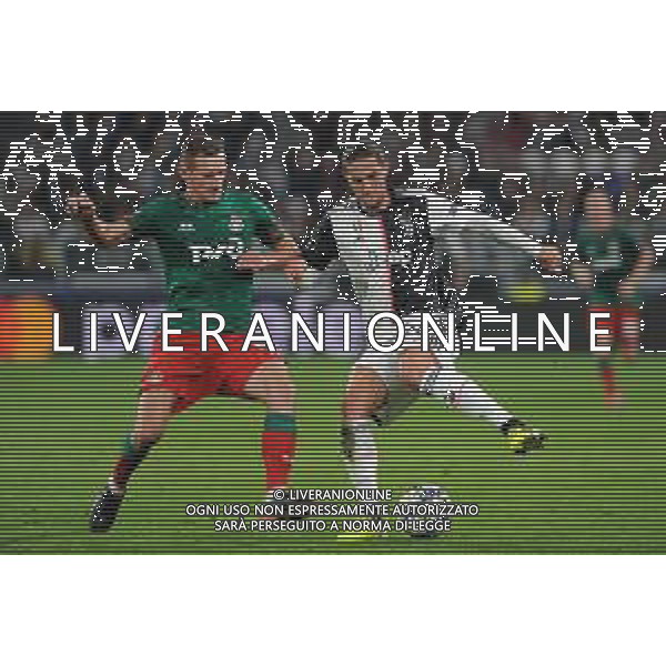 Torino 22.10.2019 Stadio Allianz Stadium Juventus vs Lokomotiv Mosca Gruppo D Giornata 3 di 6 ©Falzone/Agenzia Aldo Liverani Nella foto : adrien rabiot e aleksandr kolomeytsev ©/AGENZIA ALDO LIVERANI Sas
