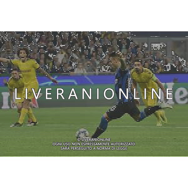 Milano 23-10-2019 Stadio Giuseppe Meazza - San Siro UEFA Champions League - fase a gironi 3° giornata gruppo F Inter vs Borussia Dortmund nella foto lautaro Martinez sbaglia il rigore del possibile 2 a 0 foto Roberto Garavaglia - ag. Aldo Liverani sas