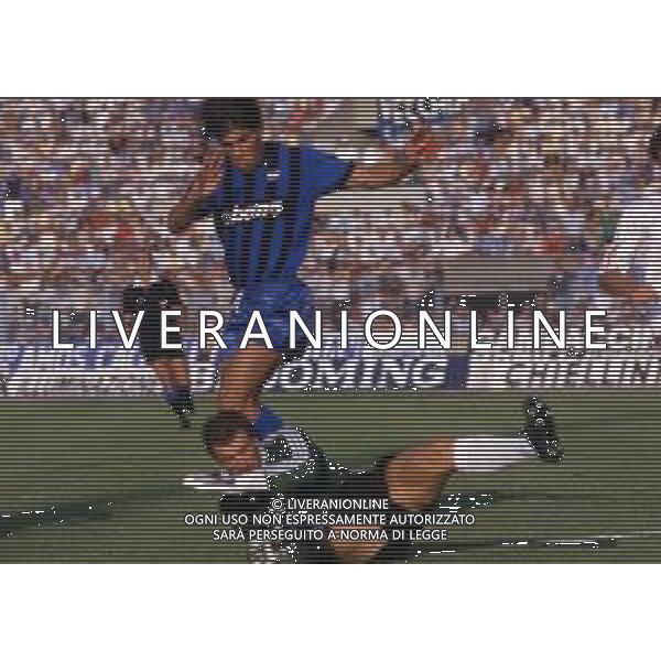 RETROSPETTIVA PAOLO BALDIERI CALCIATORE NELLA FOTO PAOLO BALDIERI CON LA MAGLIA DEL PISA CALCIO AG ALDO LIVERANI SAS