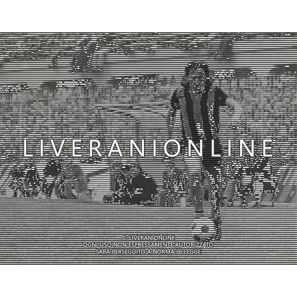 RETROSPETTIVA ADRIANO FEDELE CALCIATORE E ALLENATORE NELLA FOTO ADRIANO FEDELE CON LA MAGLIA DELL\'INTER CALCIO AG ALDO LIVERANI SAS